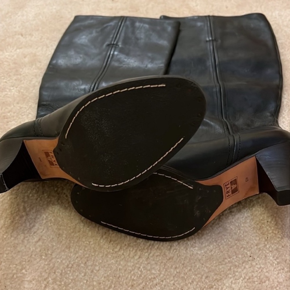 Brand new never worn frye boots - Picture 3 of 5
